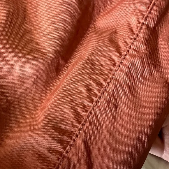 Baggu crescent in Rhubarb - Picture 3 of 7